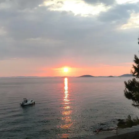 Viktor Lejlighed Murter